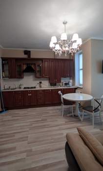 4-к квартира, вторичка, 159м2, 1/6 этаж