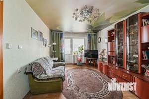 3-к квартира, вторичка, 64м2, 1/9 этаж