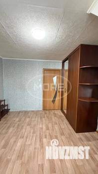 3-к квартира, вторичка, 46м2, 3/3 этаж