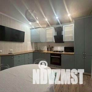 2-к квартира, вторичка, 64м2, 1/9 этаж