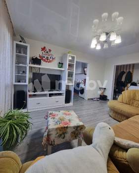 3-к квартира, вторичка, 75м2, 9/9 этаж