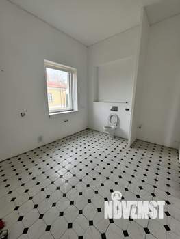 4-к квартира, вторичка, 140м2, 3/4 этаж