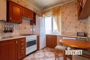 2-к квартира, вторичка, 42м2, 5/5 этаж