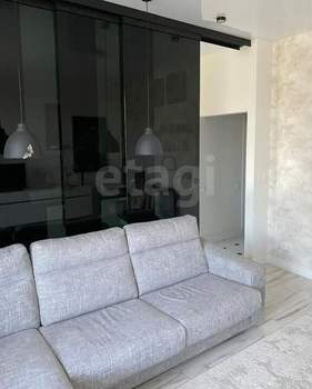 3-к квартира, вторичка, 81м2, 2/4 этаж