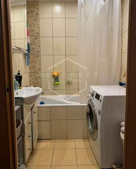 2-к квартира, вторичка, 58м2, 7/9 этаж