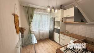 3-к квартира, вторичка, 64м2, 2/10 этаж