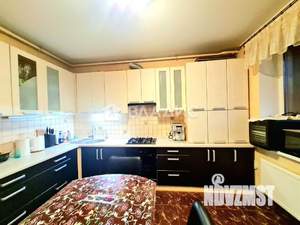 2-к квартира, вторичка, 67м2, 1/10 этаж