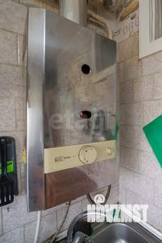 2-к квартира, вторичка, 38м2, 3/3 этаж