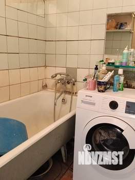 4-к квартира, вторичка, 63м2, 3/5 этаж