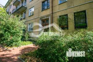 3-к квартира, вторичка, 74м2, 1/4 этаж