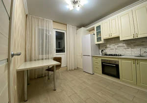 1-к квартира, вторичка, 42м2, 8/14 этаж