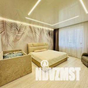 Студия квартира, вторичка, 64м2, 4/10 этаж