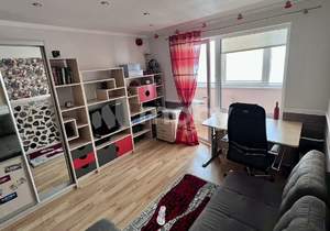 3-к квартира, вторичка, 65м2, 5/5 этаж