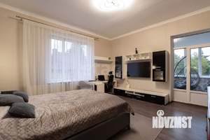 2-к квартира, вторичка, 70м2, 2/2 этаж