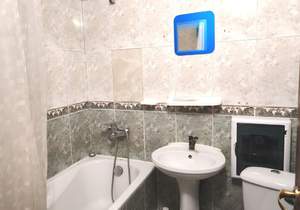 2-к квартира, вторичка, 42м2, 4/4 этаж