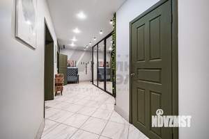 3-к квартира, вторичка, 113м2, 2/9 этаж