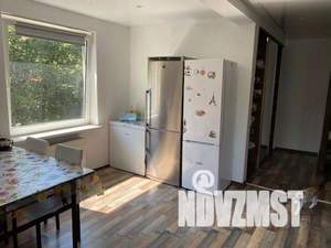 4-к квартира, вторичка, 139м2, 3/3 этаж