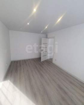 2-к квартира, вторичка, 40м2, 3/3 этаж