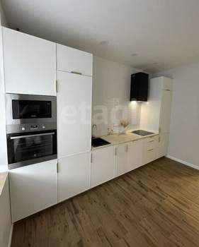 1-к квартира, вторичка, 43м2, 1/4 этаж