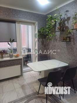 2-к квартира, вторичка, 56м2, 1/8 этаж