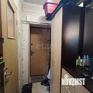 2-к квартира, вторичка, 30м2, 1/4 этаж