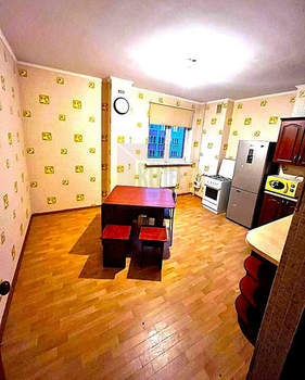2-к квартира, вторичка, 71м2, 7/9 этаж