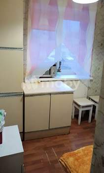 3-к квартира, вторичка, 50м2, 1/5 этаж