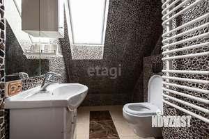 5-к квартира, вторичка, 165м2, 3/3 этаж