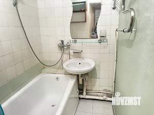 4-к квартира, вторичка, 63м2, 4/5 этаж