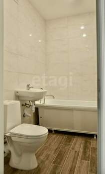 3-к квартира, вторичка, 84м2, 1/9 этаж