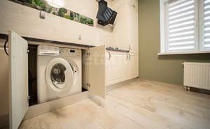 2-к квартира, вторичка, 57м2, 1/9 этаж