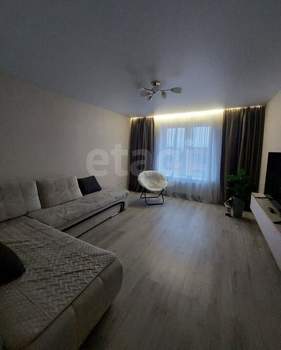 2-к квартира, вторичка, 60м2, 8/8 этаж