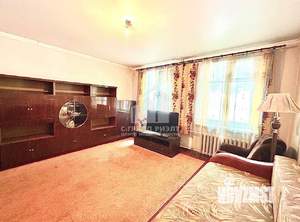 2-к квартира, вторичка, 53м2, 1/3 этаж