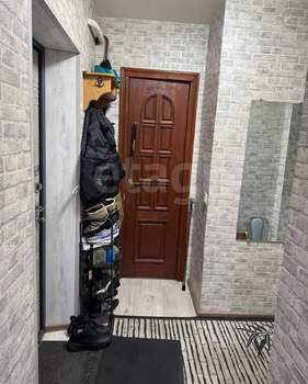 2-к квартира, вторичка, 54м2, 1/3 этаж