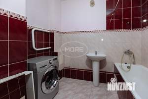 2-к квартира, вторичка, 68м2, 10/16 этаж