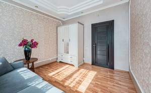 3-к квартира, вторичка, 72м2, 2/4 этаж