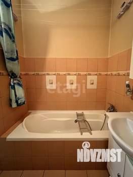 2-к квартира, вторичка, 61м2, 3/5 этаж