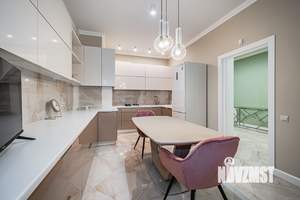 3-к квартира, вторичка, 105м2, 1/4 этаж