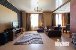 3-к квартира, вторичка, 98м2, 2/4 этаж