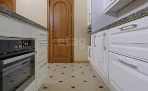 5-к квартира, вторичка, 195м2, 1/5 этаж