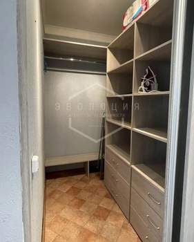 1-к квартира, вторичка, 48м2, 8/8 этаж