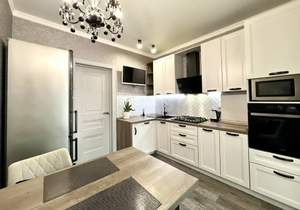 2-к квартира, вторичка, 57м2, 9/9 этаж