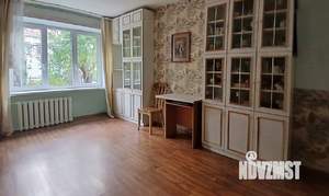 4-к квартира, вторичка, 63м2, 1/5 этаж