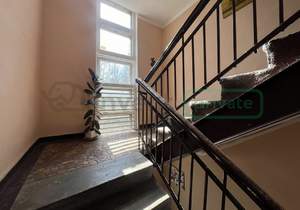 3-к квартира, вторичка, 87м2, 3/3 этаж