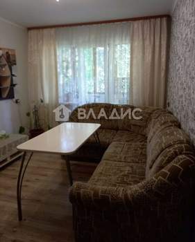 3-к квартира, вторичка, 58м2, 3/4 этаж