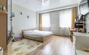 2-к квартира, вторичка, 62м2, 1/9 этаж
