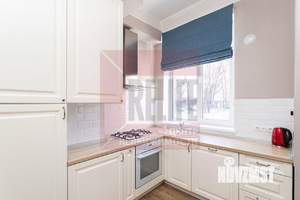 2-к квартира, вторичка, 64м2, 1/3 этаж