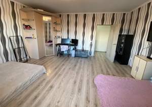 2-к квартира, вторичка, 70м2, 7/16 этаж