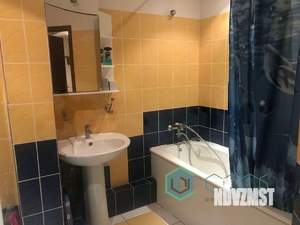 2-к квартира, вторичка, 74м2, 3/5 этаж