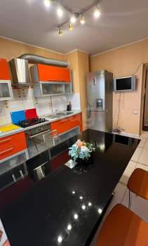 3-к квартира, вторичка, 63м2, 9/10 этаж